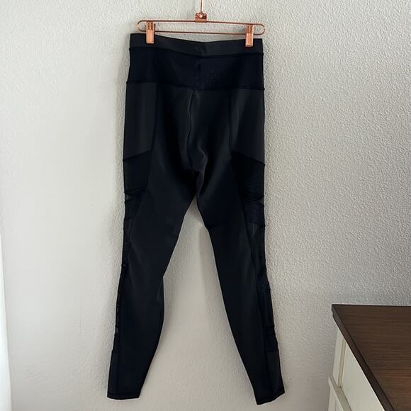 Lululemon Just Breathe Pant High Rise Black Polka Dot Mesh 6 - Picture 2 of 7